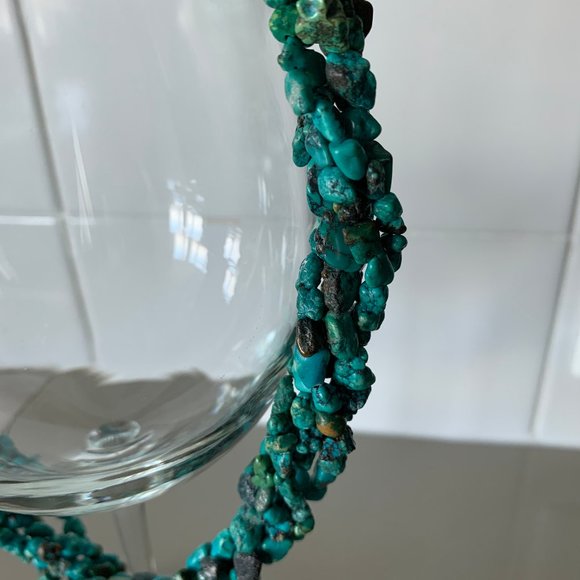 Ann Taylor Turquoise Stone Necklace + Dustbag - Picture 4 of 5